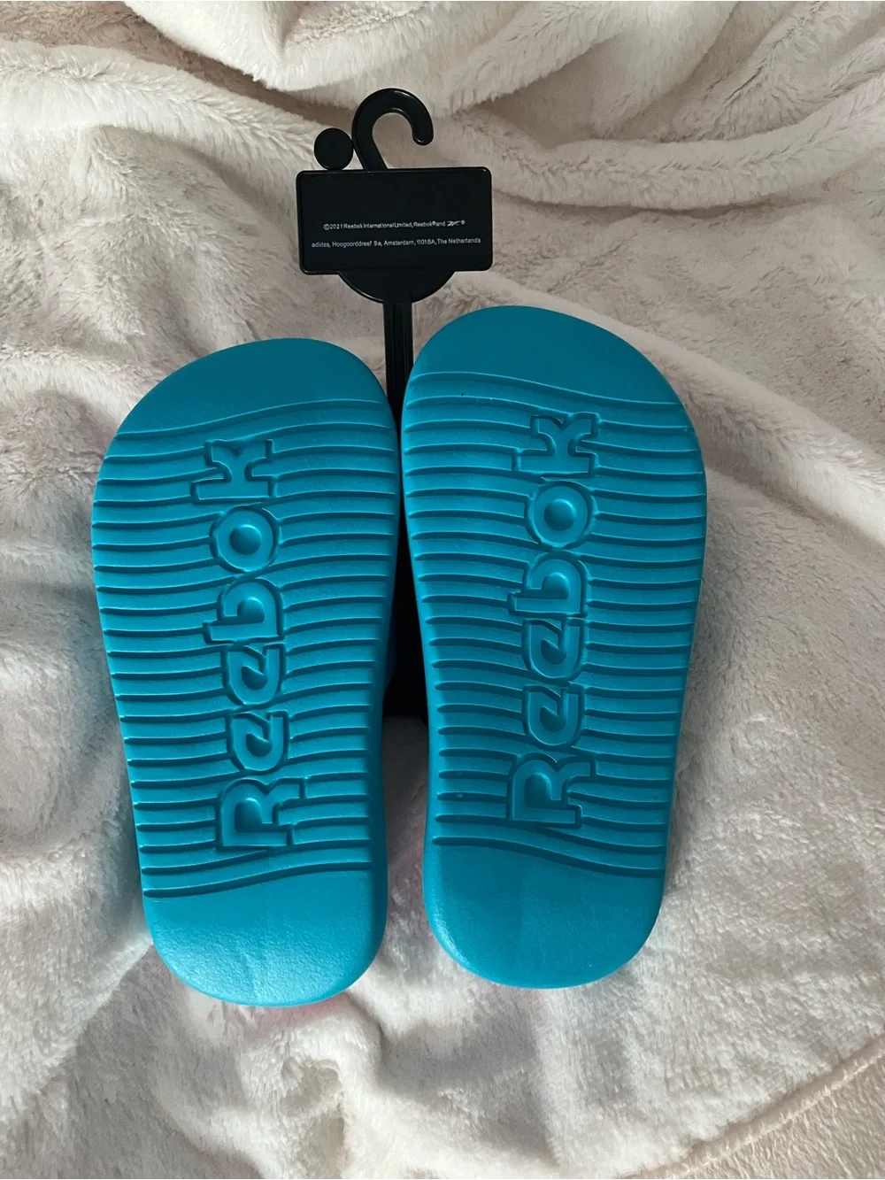 Reebok Girls Bright Pink & Teal Hook-and-Loop Slide Sandals